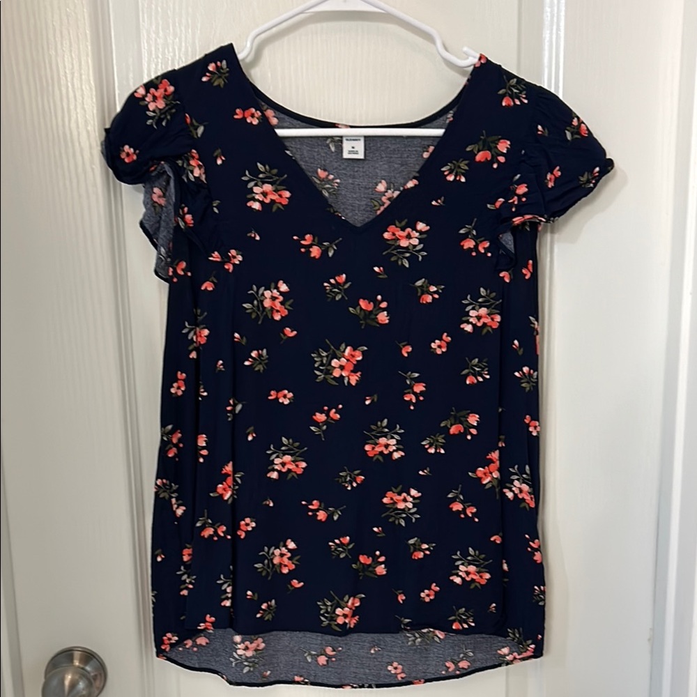Old Navy Blue and Red Flutter Sleeve Blouse